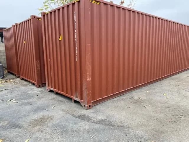 40ft Standard shipping container — Cargo Worthy