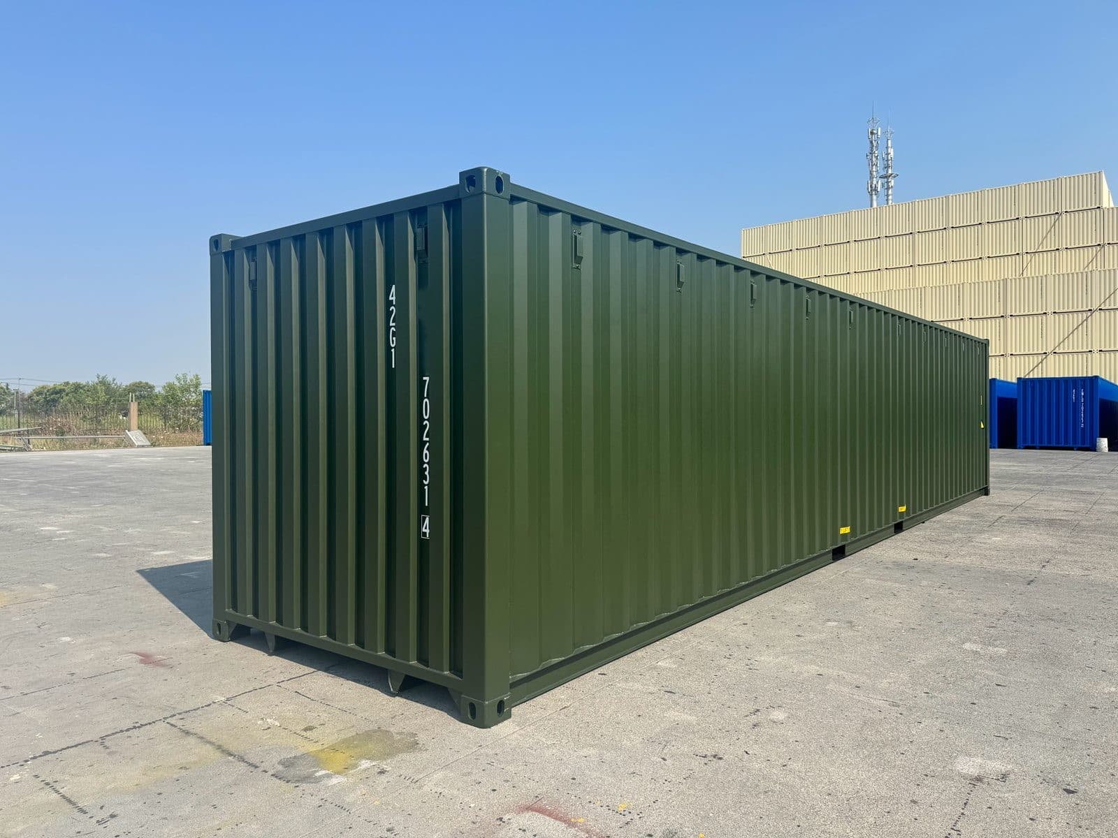 40ft Standard shipping container — Wind & Water Tight