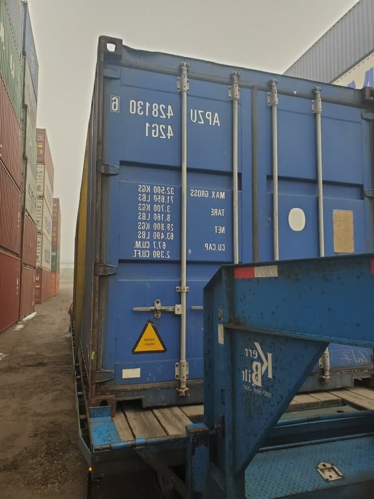 40ft Standard shipping container — Used (As-Is)